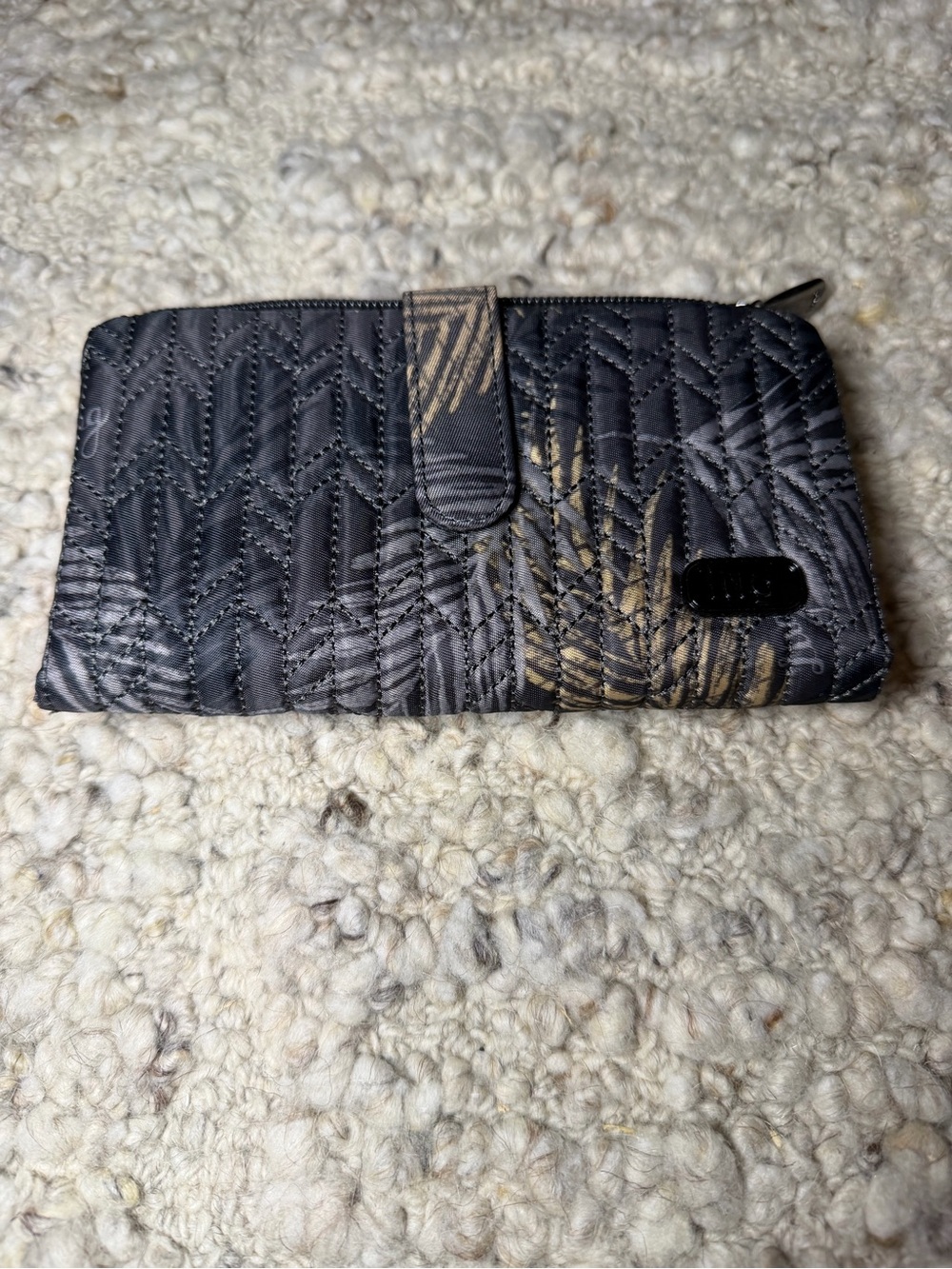 Lug Tram Black Quilted Wallet with Leaf Pattern